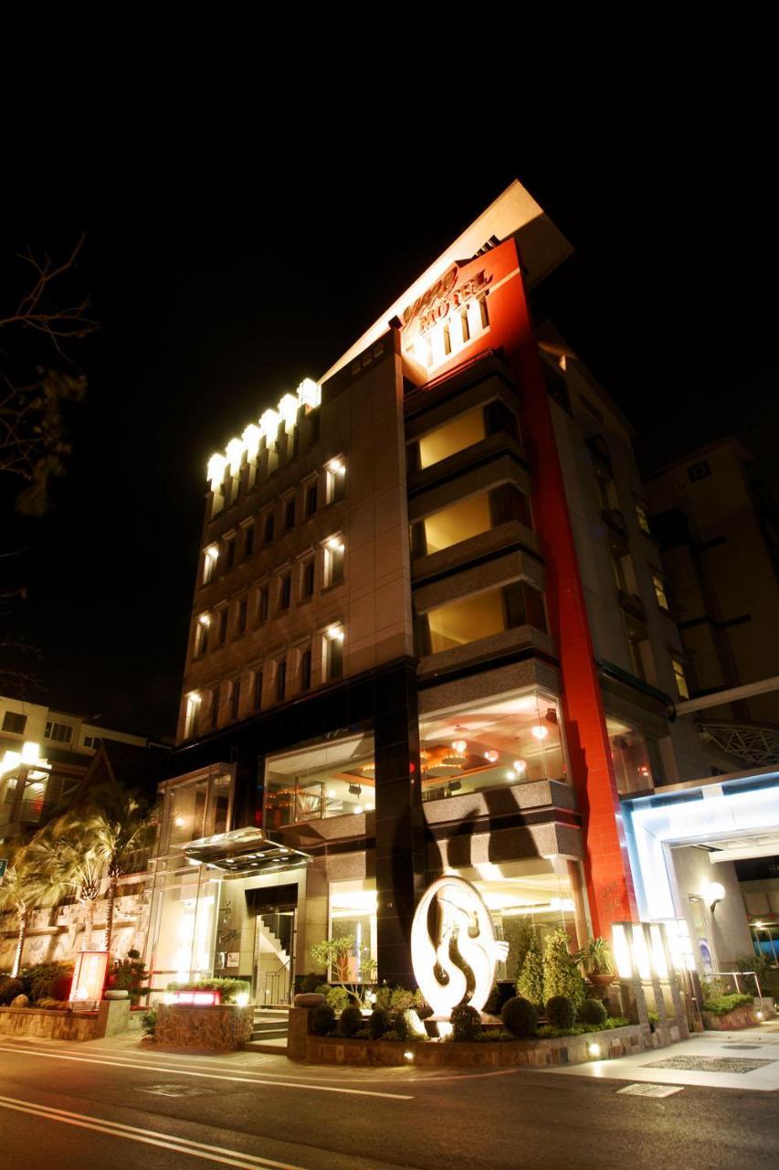 Yhc Hotel Tainan Exterior foto